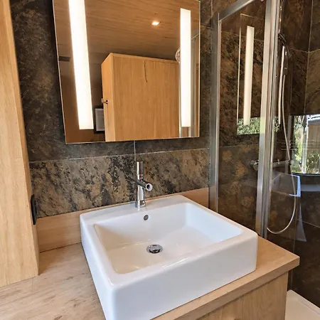 Chalet Papillon - Piscine - 2 Minutes Des Pistes